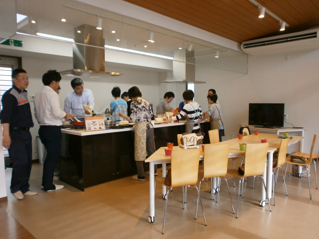 奥様方の料理教室